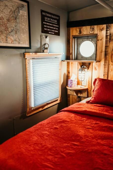 Villa Bourbon Trail: Caboose On The Farm Lawrenceburg Esterno foto