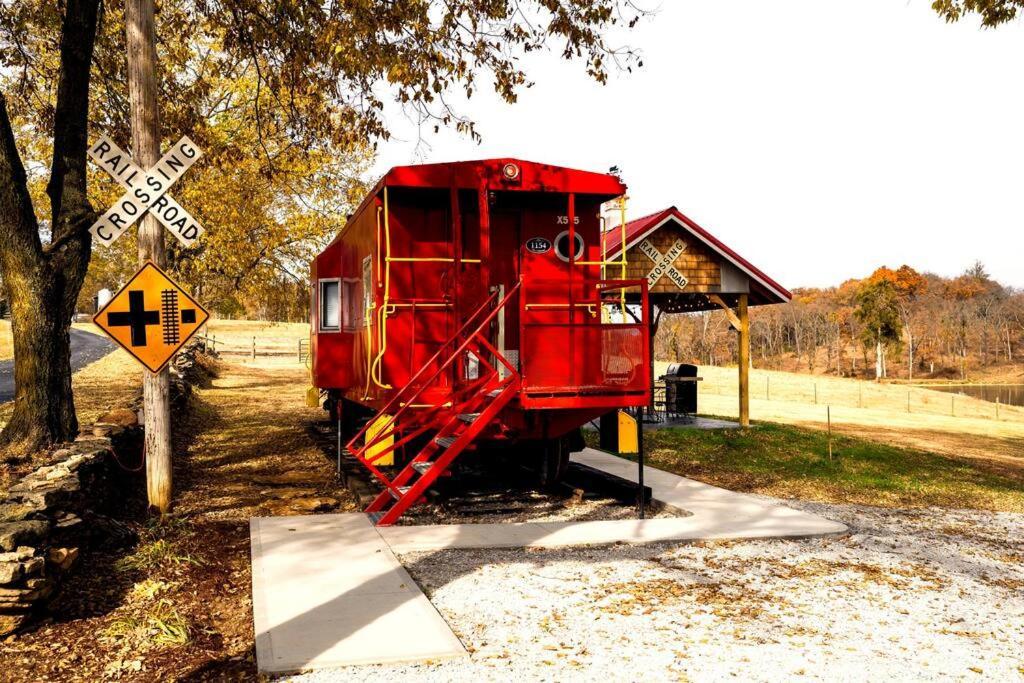 Villa Bourbon Trail: Caboose On The Farm Lawrenceburg Esterno foto